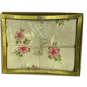 vintage Tex Made select quality vintage pillow cases. 1960’s
